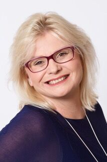 5 minutes with Jane Devonshire